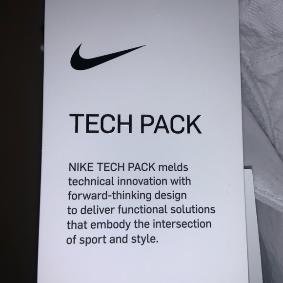 Nike big boys tech pack (Backpack-it) jacket - Picture 2 of 5